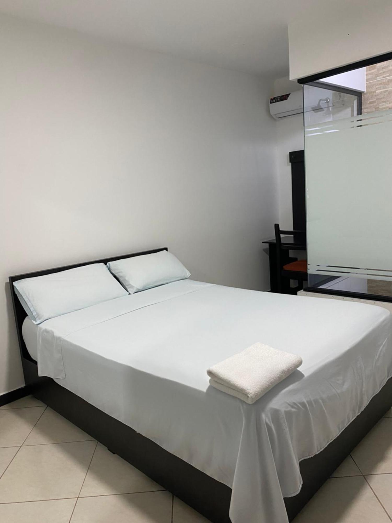 סנטו דומינגו דה לוס קולורדוס Bryss Hotel מראה חיצוני תמונה